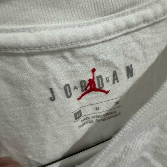 Men Air Jordan Chicago Wind  t-shirt short size medium - Picture 3 of 4